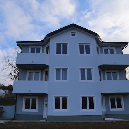Fruskogorska Idila Apartmani Vrdnik Luaran gambar