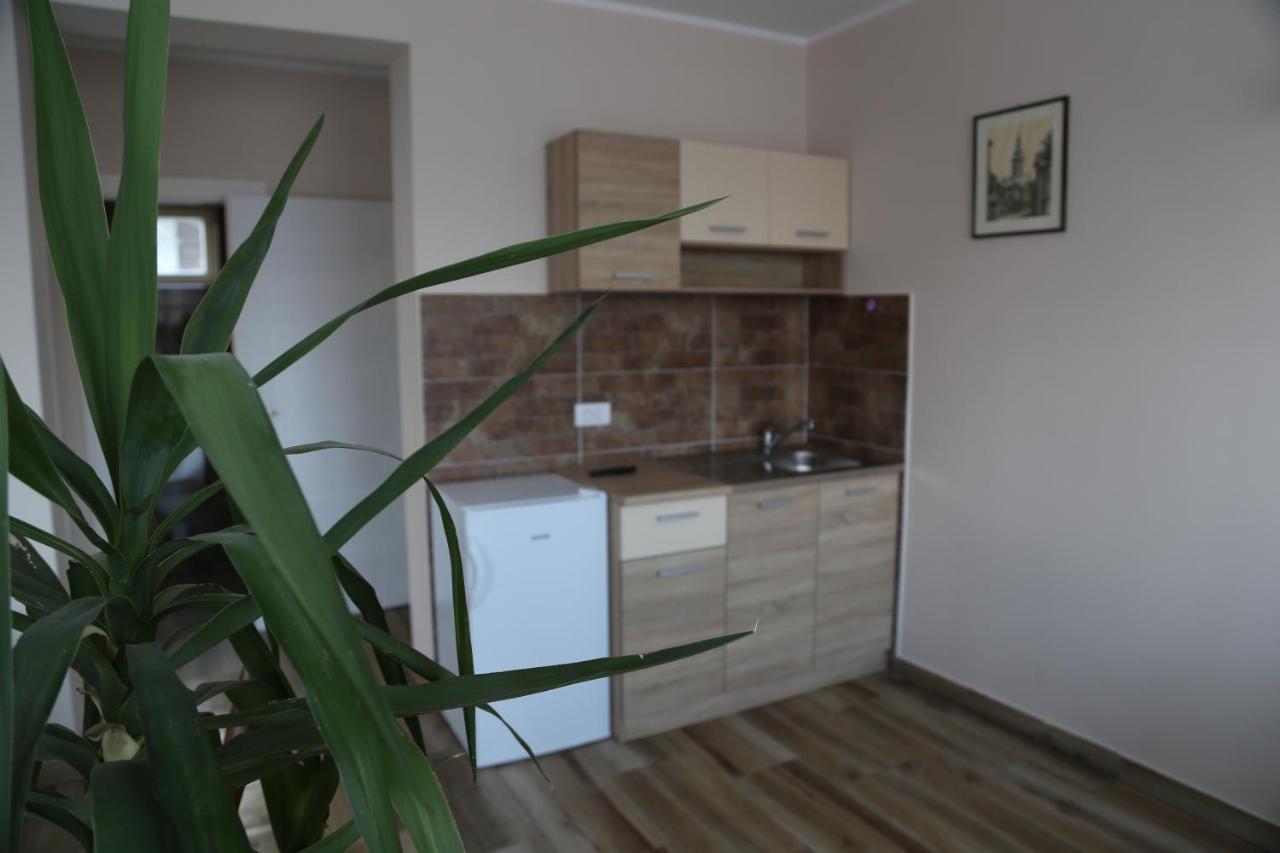 Fruskogorska Idila Apartmani Vrdnik Luaran gambar